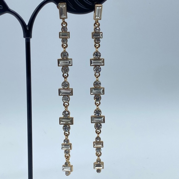 Long Gold Tone Faceted Rhinestone Dangle Drop Earrings Wedding Bridal Preppy - Picture 5 of 5